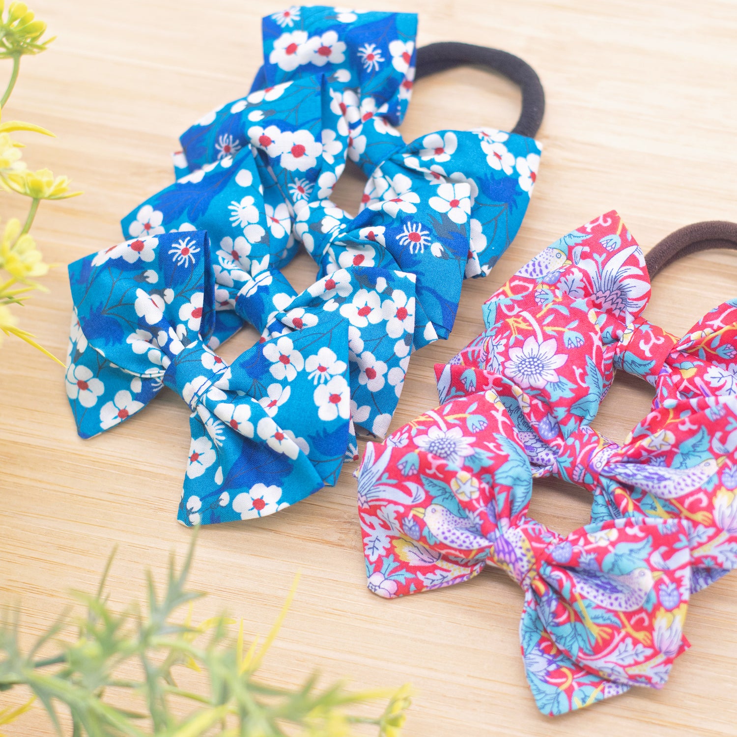 Daffodil Bows